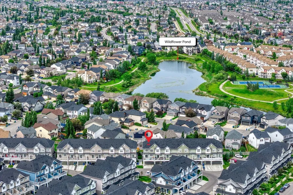 418 Copperstone Manor SE Calgary AB T2Z 5G3