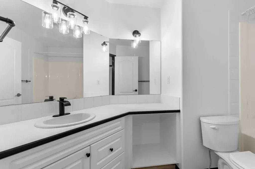 61 Premiere Crescent Blackfalds AB T0M 0J0