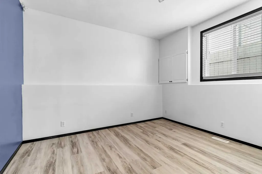 61 Premiere Crescent Blackfalds AB T0M 0J0