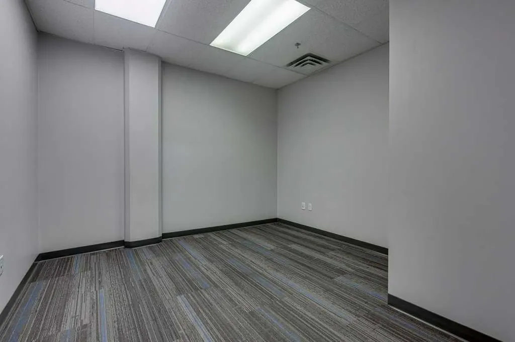 4807 50 Avenue Red Deer AB T4N 4A5