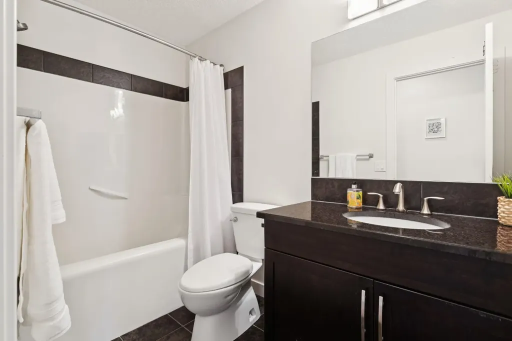 267 Sunset Point Cochrane AB T4C 0K9