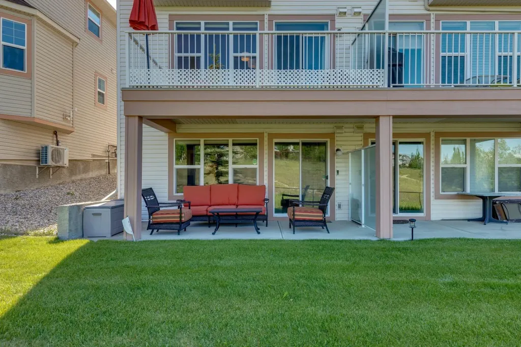 267 Sunset Point Cochrane AB T4C 0K9