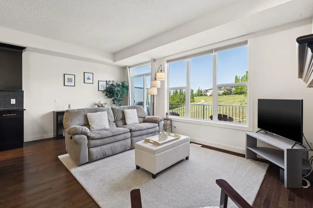 267 Sunset Point Cochrane AB T4C 0K9
