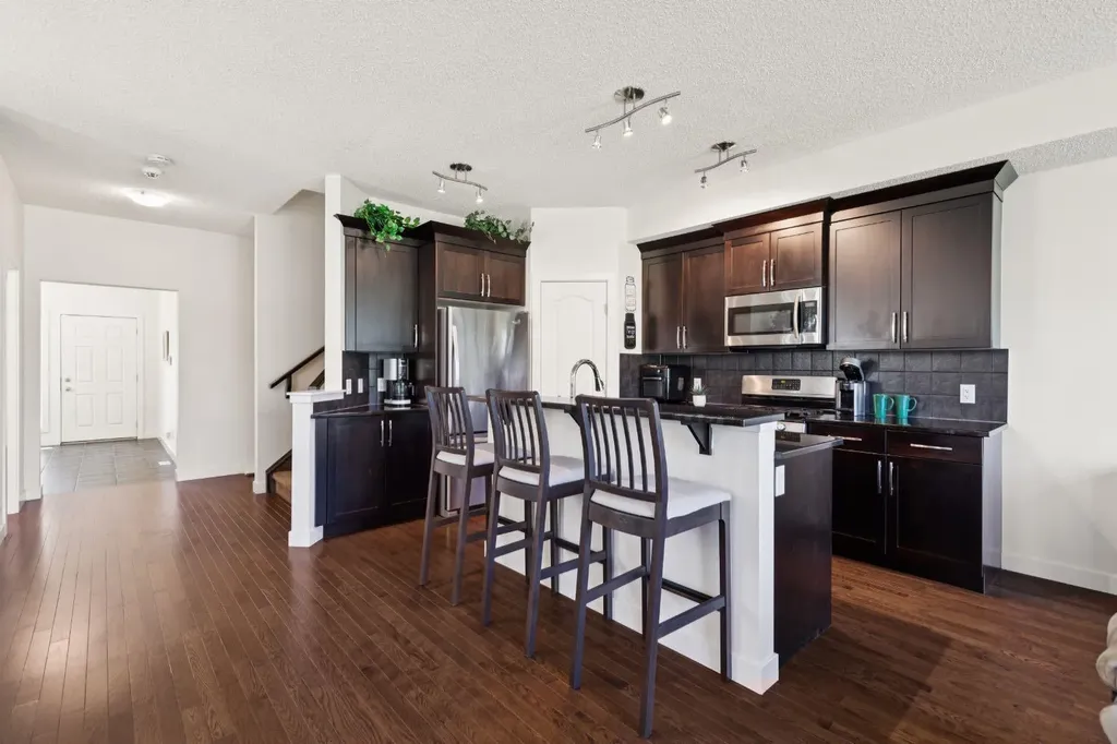 267 Sunset Point Cochrane AB T4C 0K9