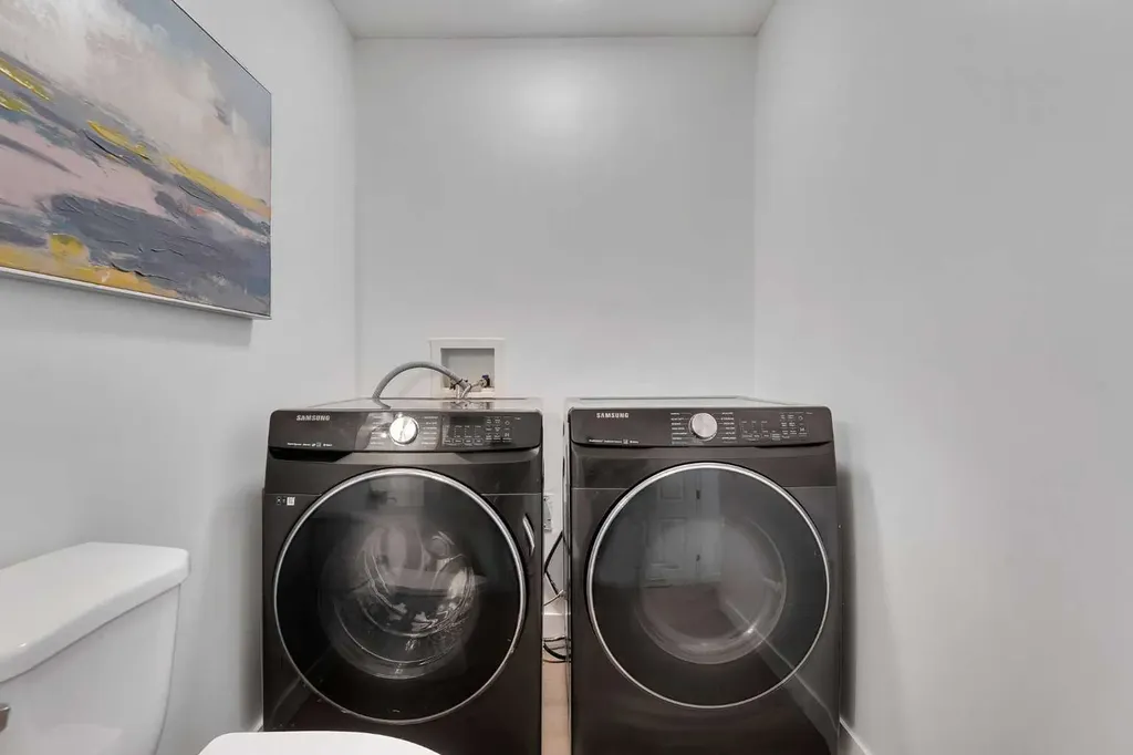 29 Douglas Glen Crescent SE Calgary AB T2Z 3M6