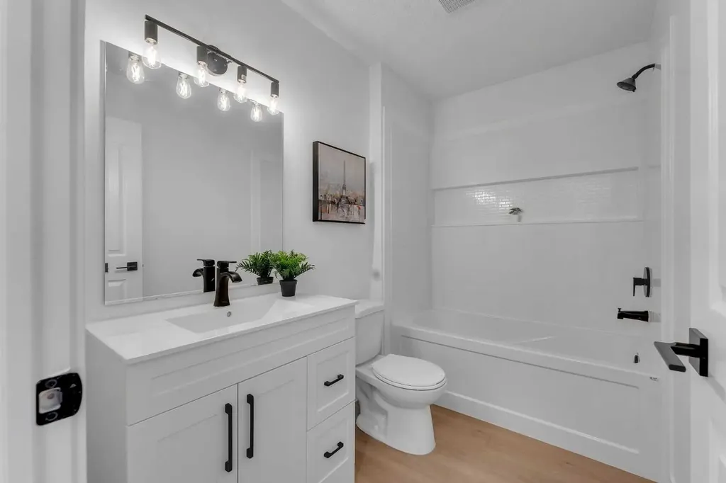 29 Douglas Glen Crescent SE Calgary AB T2Z 3M6