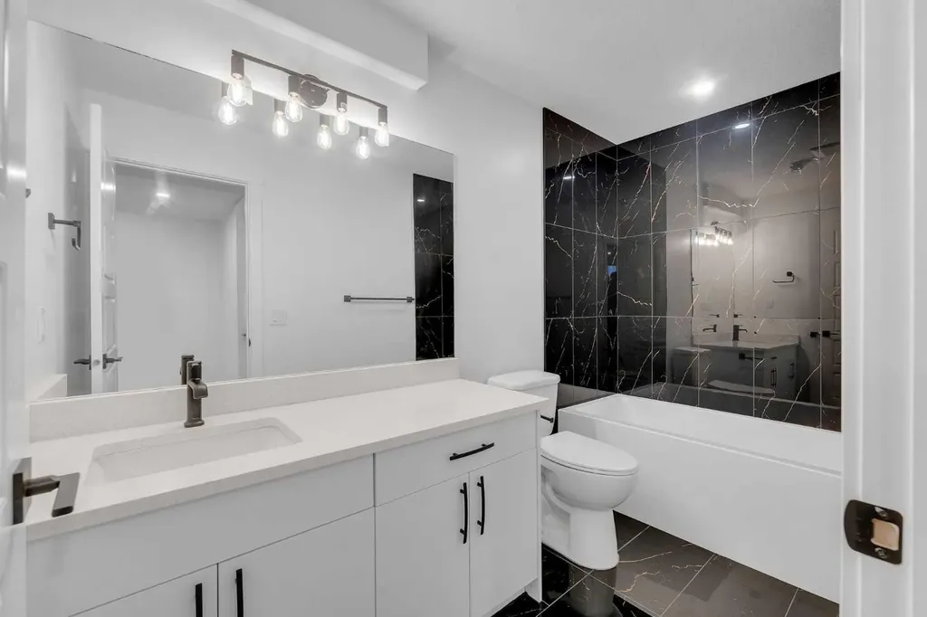 29 Douglas Glen Crescent SE Calgary AB T2Z 3M6