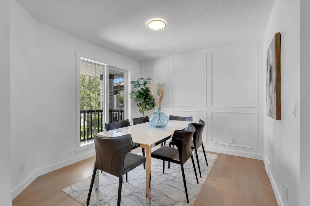 29 Douglas Glen Crescent SE Calgary AB T2Z 3M6