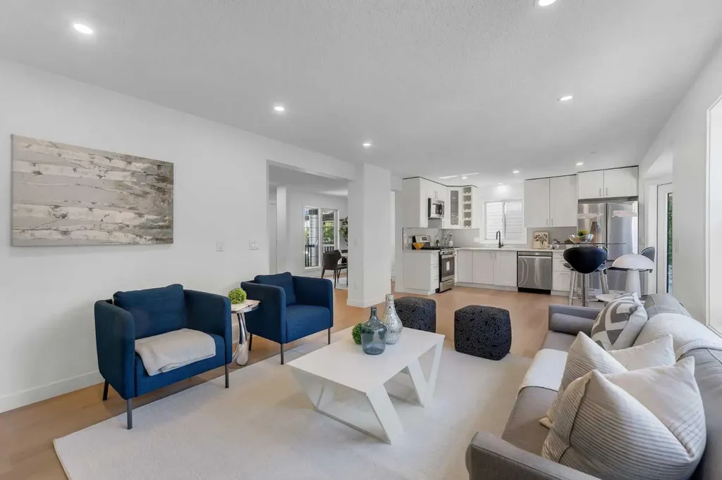 29 Douglas Glen Crescent SE Calgary AB T2Z 3M6