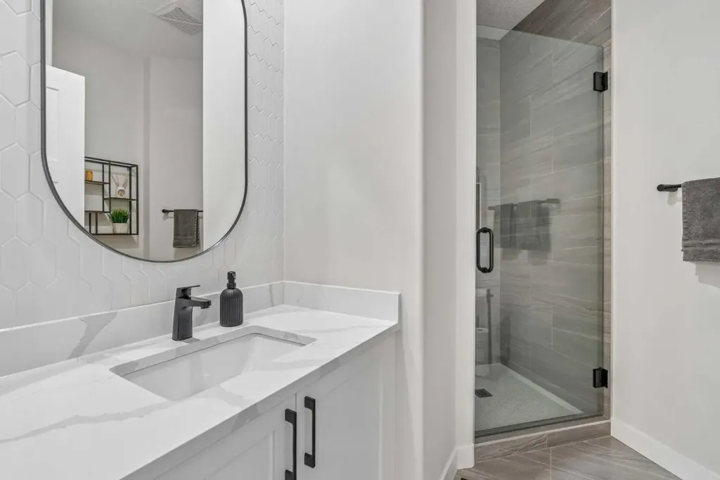 38 Cranleigh Common SE Calgary AB T3M 1G5