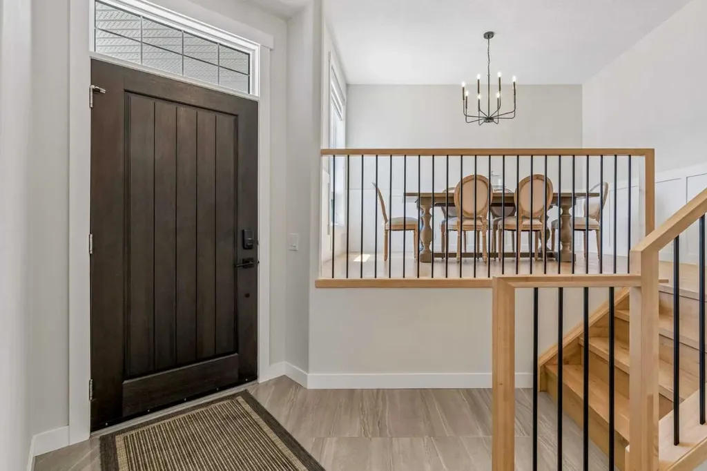 38 Cranleigh Common SE Calgary AB T3M 1G5