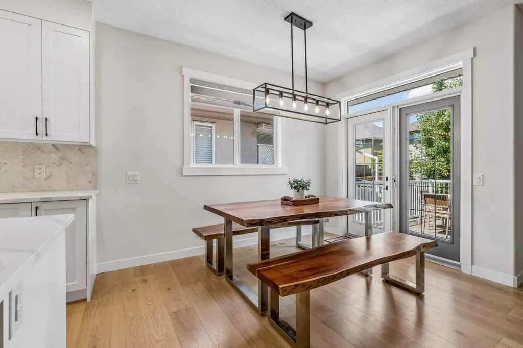 38 Cranleigh Common SE Calgary AB T3M 1G5