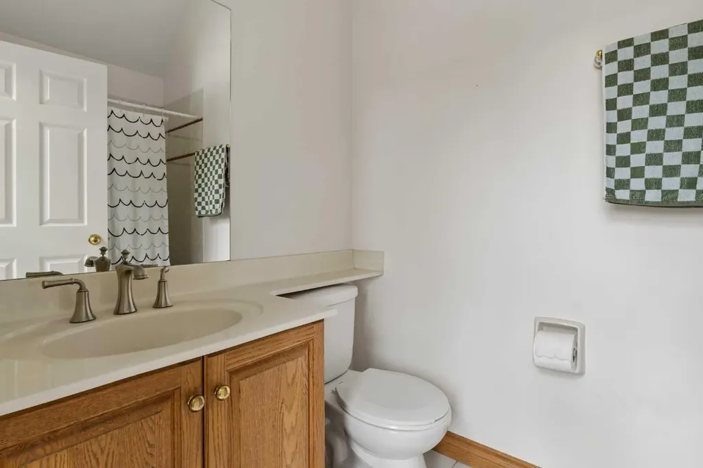 3229 2 Street SW Calgary AB T2S 1T5