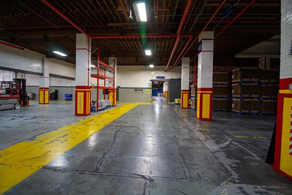 131 22 Street N Lethbridge AB T1H 3R6