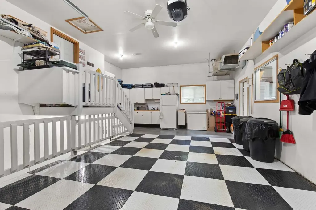733 Eagle Ridge Drive Dunmore AB T1B 0J5