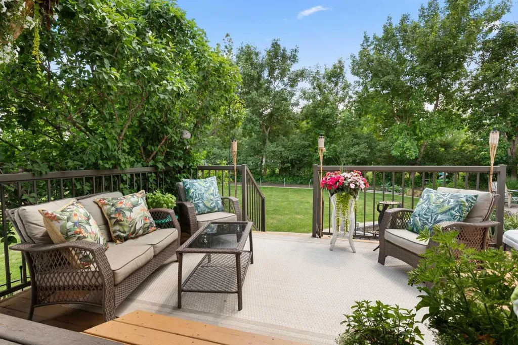 733 Eagle Ridge Drive Dunmore AB T1B 0J5