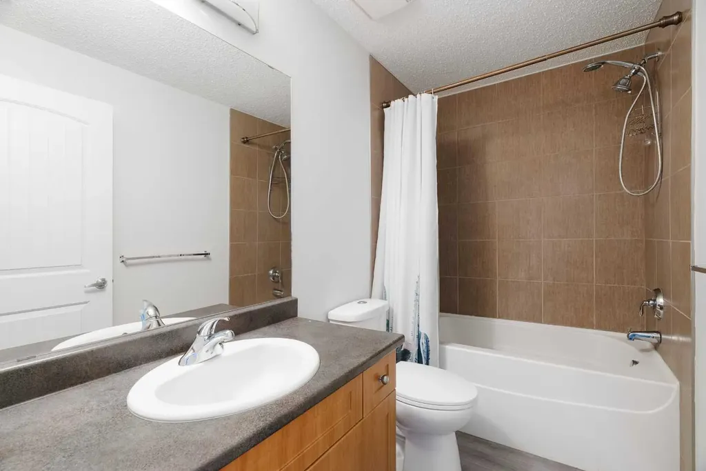136C Sandpiper Road Fort Mcmurray AB T9K 0J7