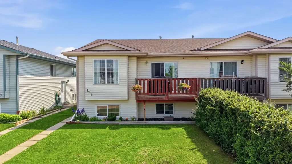 129 Silver Drive Blackfalds AB T0M 0J0