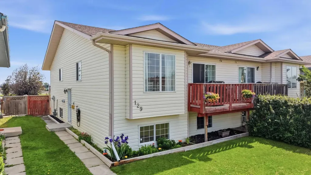 129 Silver Drive Blackfalds AB T0M 0J0