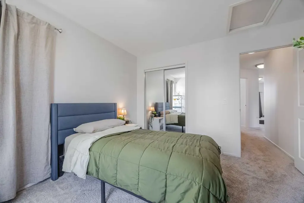 82 Brightondale Parade SE Calgary AB T2Z 4G5
