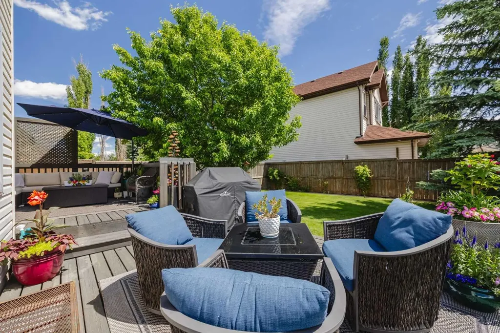 82 Brightondale Parade SE Calgary AB T2Z 4G5