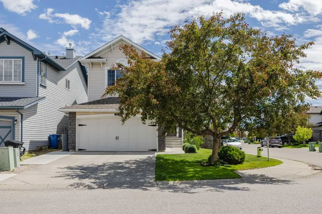 82 Brightondale Parade SE Calgary AB T2Z 4G5