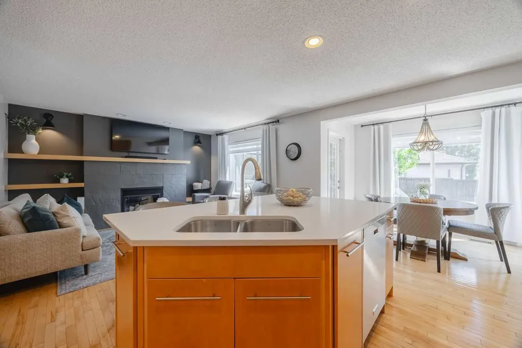 82 Brightondale Parade SE Calgary AB T2Z 4G5