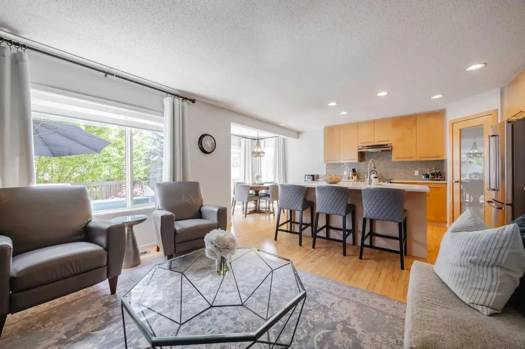 82 Brightondale Parade SE Calgary AB T2Z 4G5