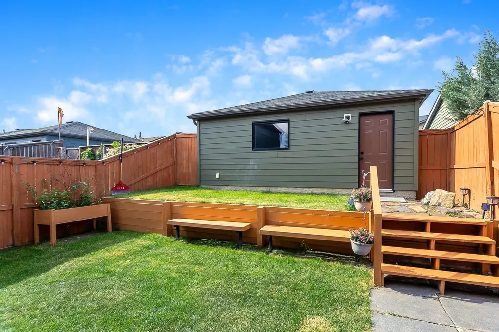 111 Walden Drive SE Calgary AB T2X 0N7