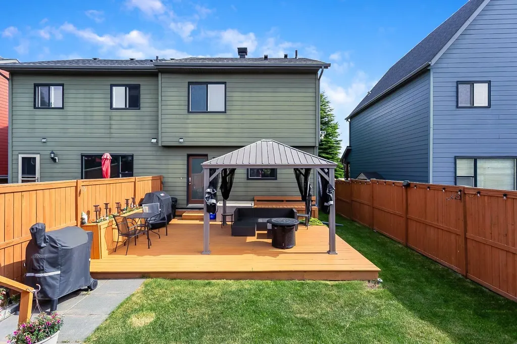 111 Walden Drive SE Calgary AB T2X 0N7
