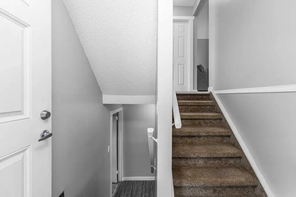 6103 Madigan Drive NE Calgary AB T2A5K9