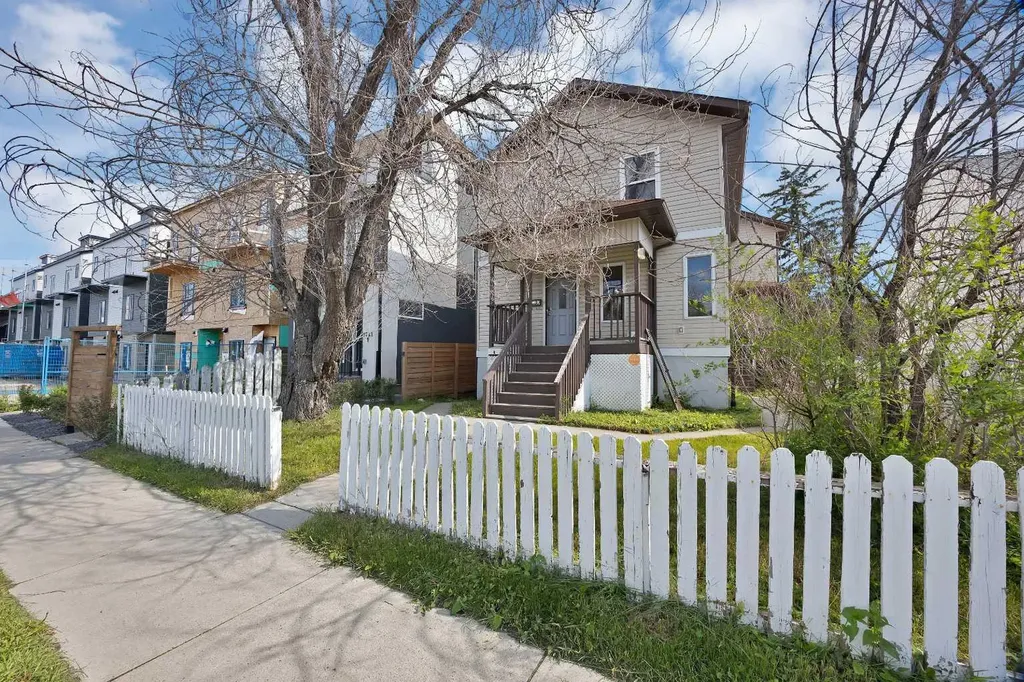 1727 12 Avenue SW Calgary AB T3C 0R5