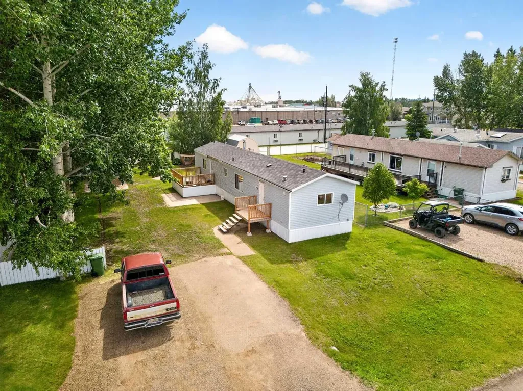 10517 102 Street La Crete AB T0H2H0