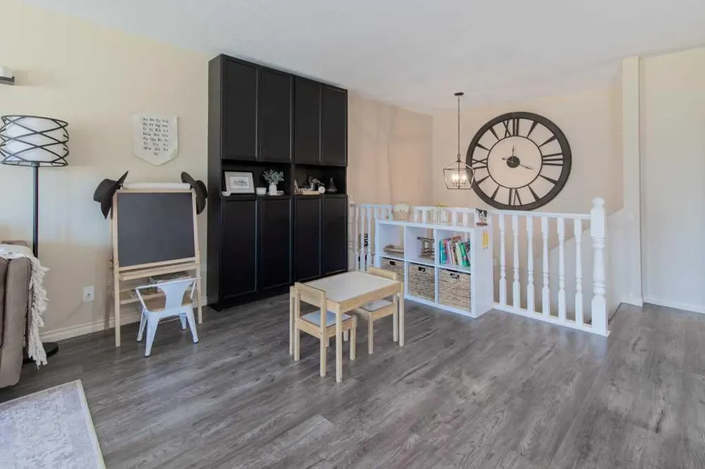 4406 Lake Drive Coalhurst AB T0L0V2