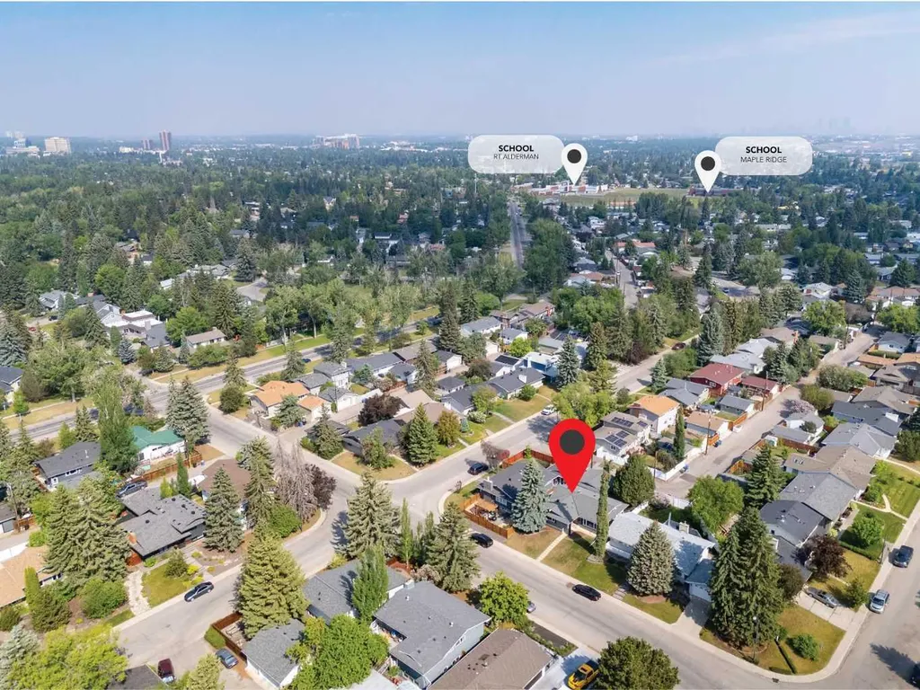 20 Mapleburn Drive SE Calgary AB T2J 1Y4
