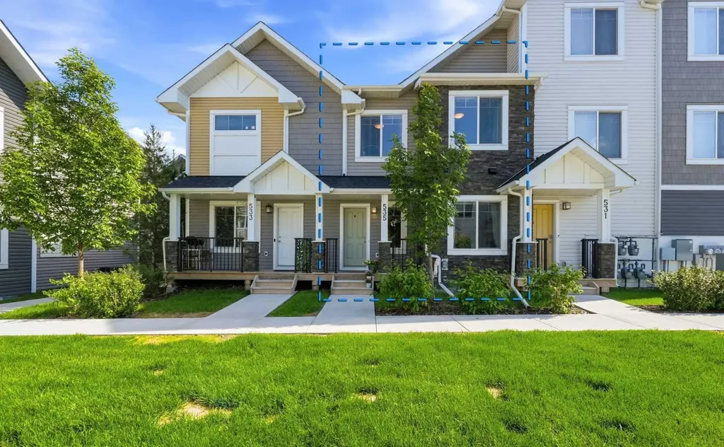 535 Canals Crossing SW Airdrie AB T4B 4L3