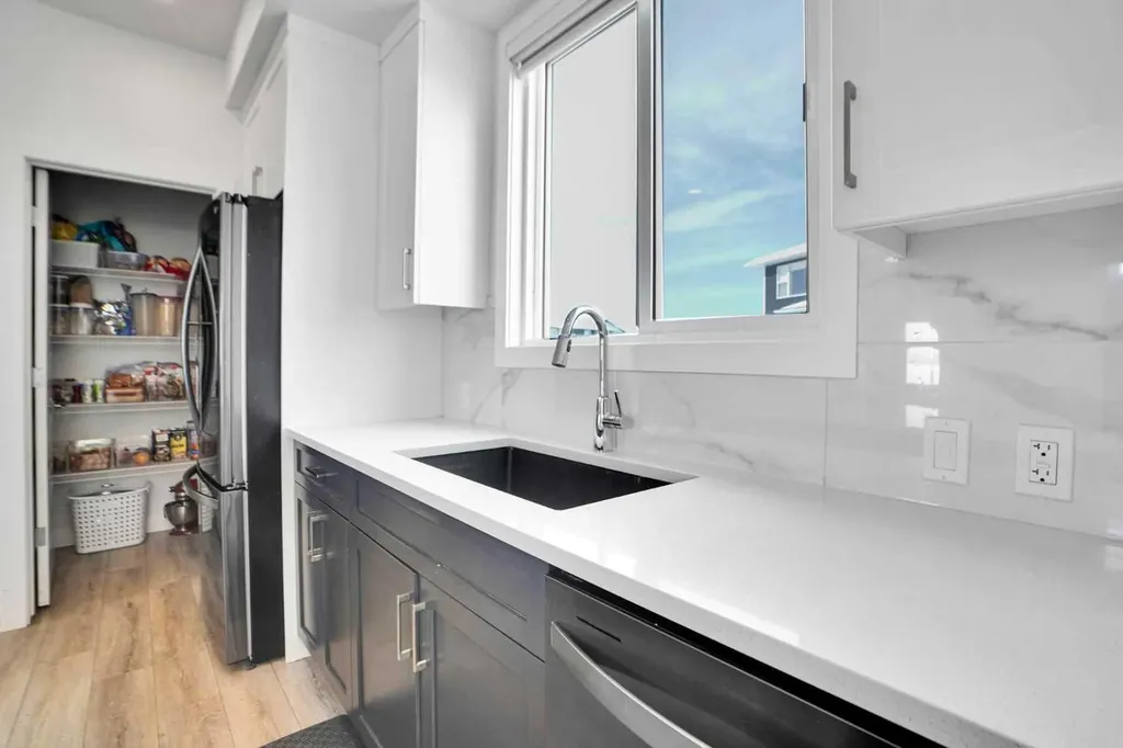 188 Brander Avenue Langdon AB T0J1X2