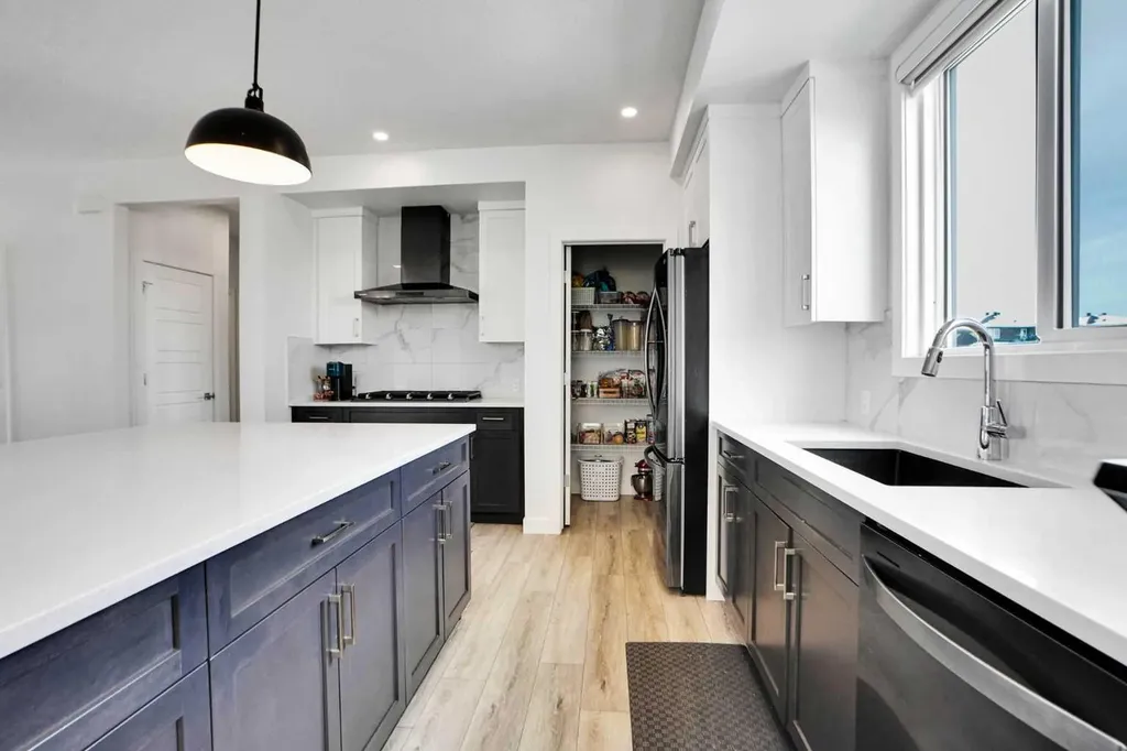 188 Brander Avenue Langdon AB T0J1X2