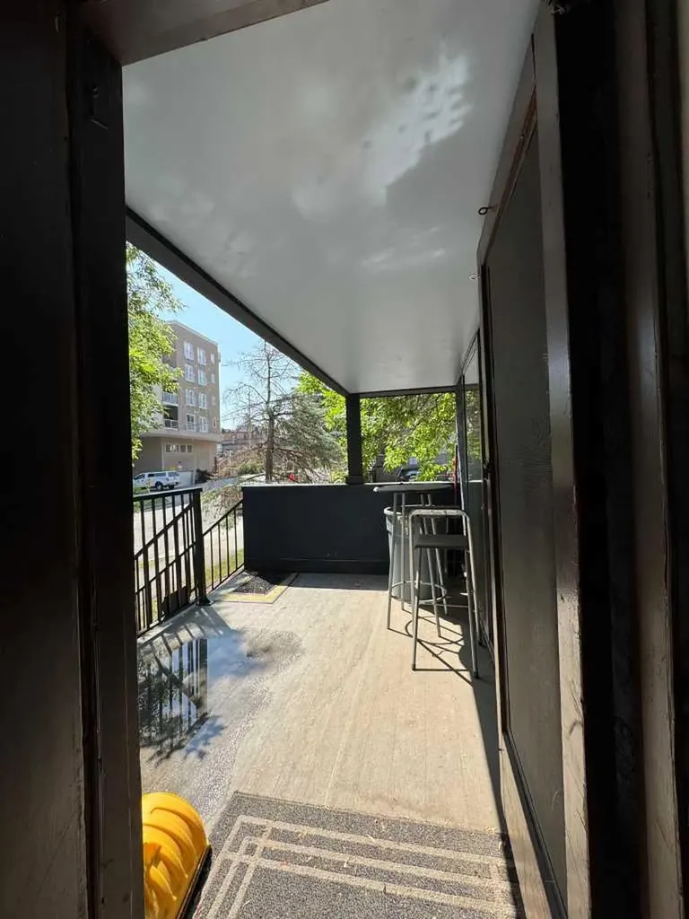 1605 16 Avenue SW Calgary AB T3C 1A2