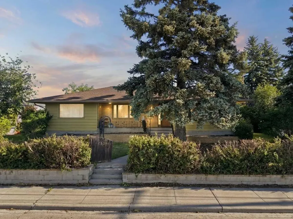 3720 Spruce Drive SW Calgary AB T3C 3A7