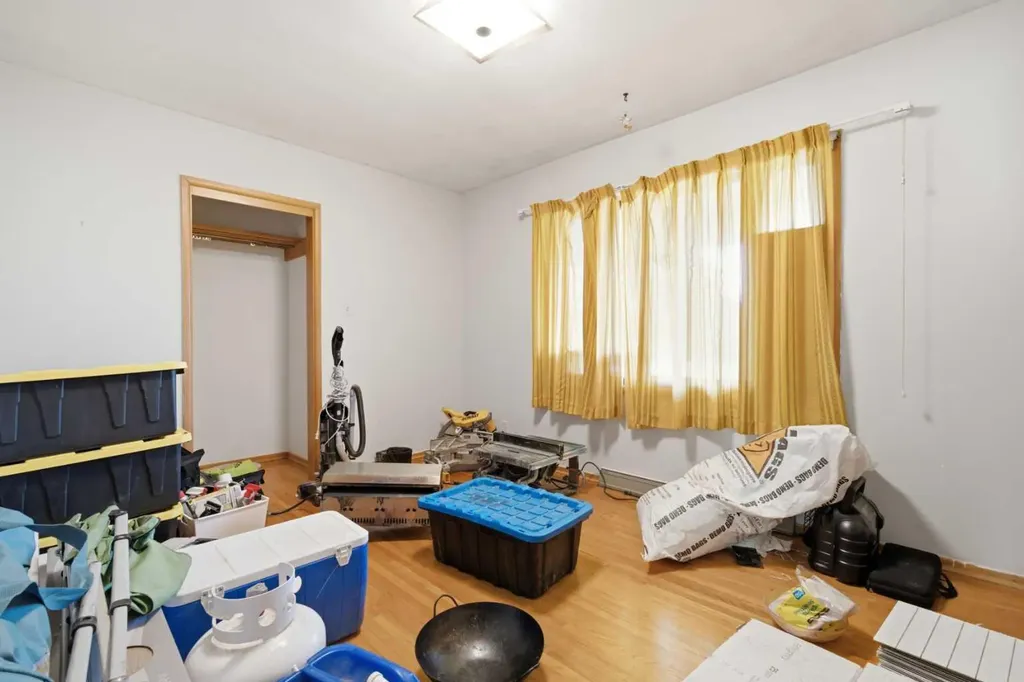 3720 Spruce Drive SW Calgary AB T3C 3A7