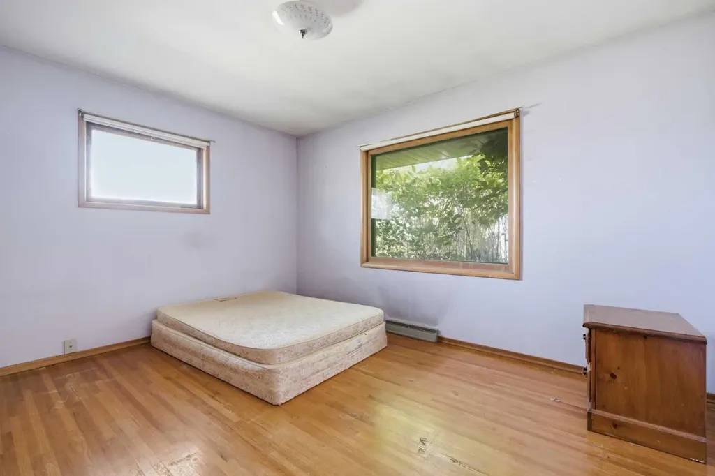 3720 Spruce Drive SW Calgary AB T3C 3A7