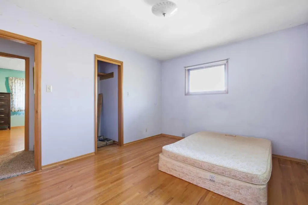 3720 Spruce Drive SW Calgary AB T3C 3A7