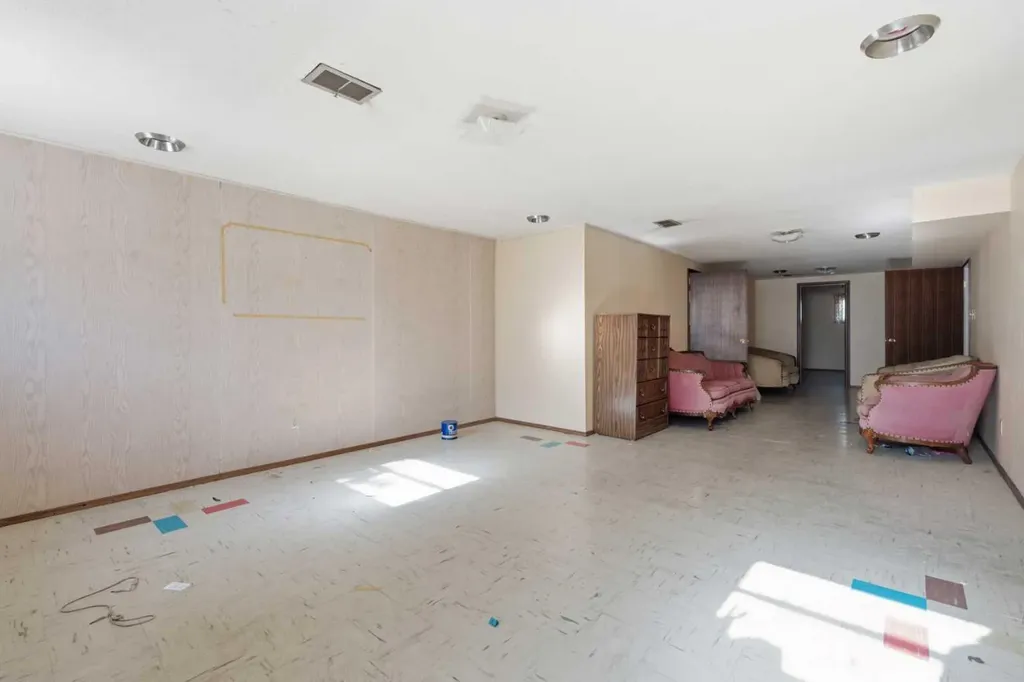 3720 Spruce Drive SW Calgary AB T3C 3A7