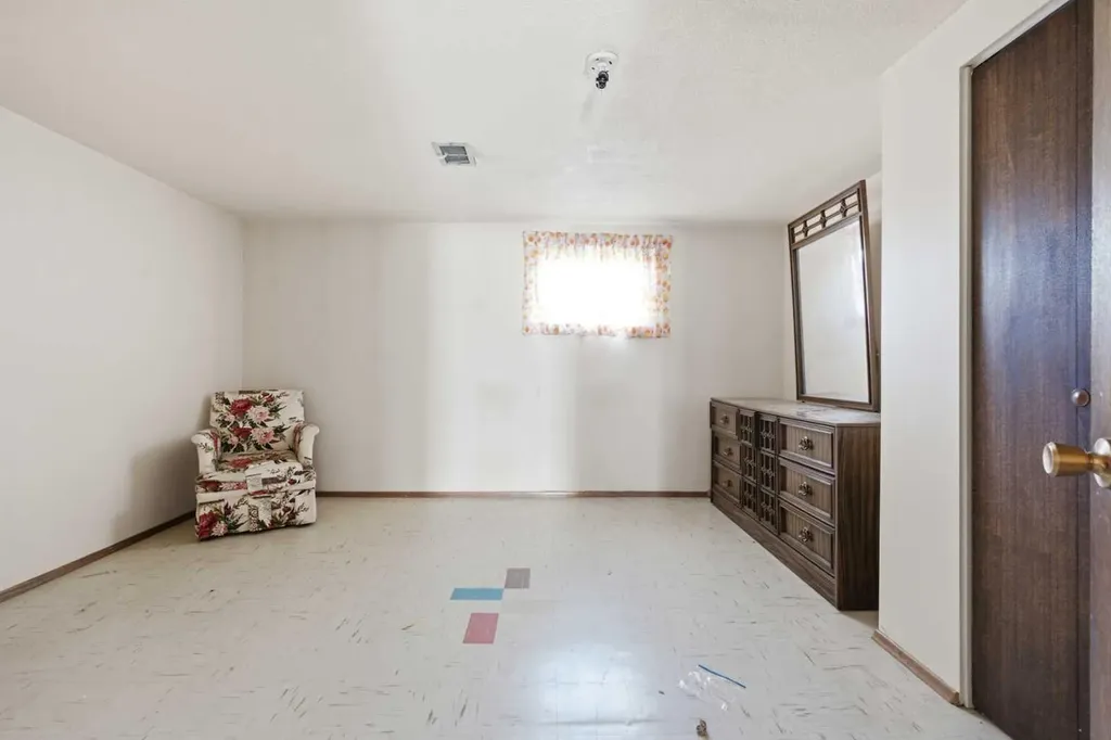 3720 Spruce Drive SW Calgary AB T3C 3A7