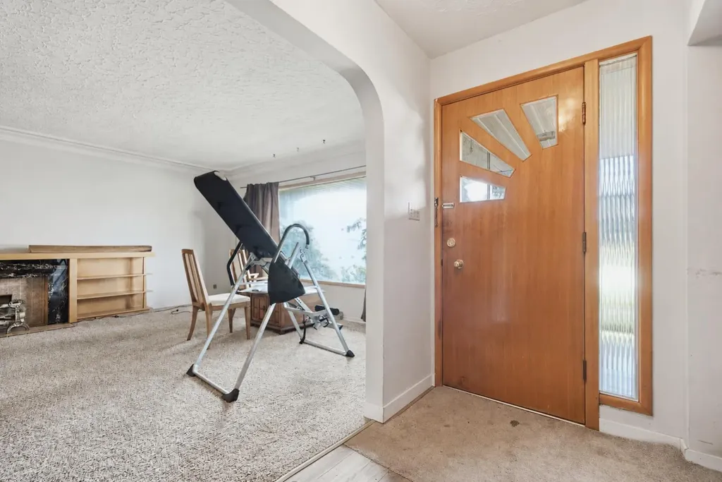 3720 Spruce Drive SW Calgary AB T3C 3A7