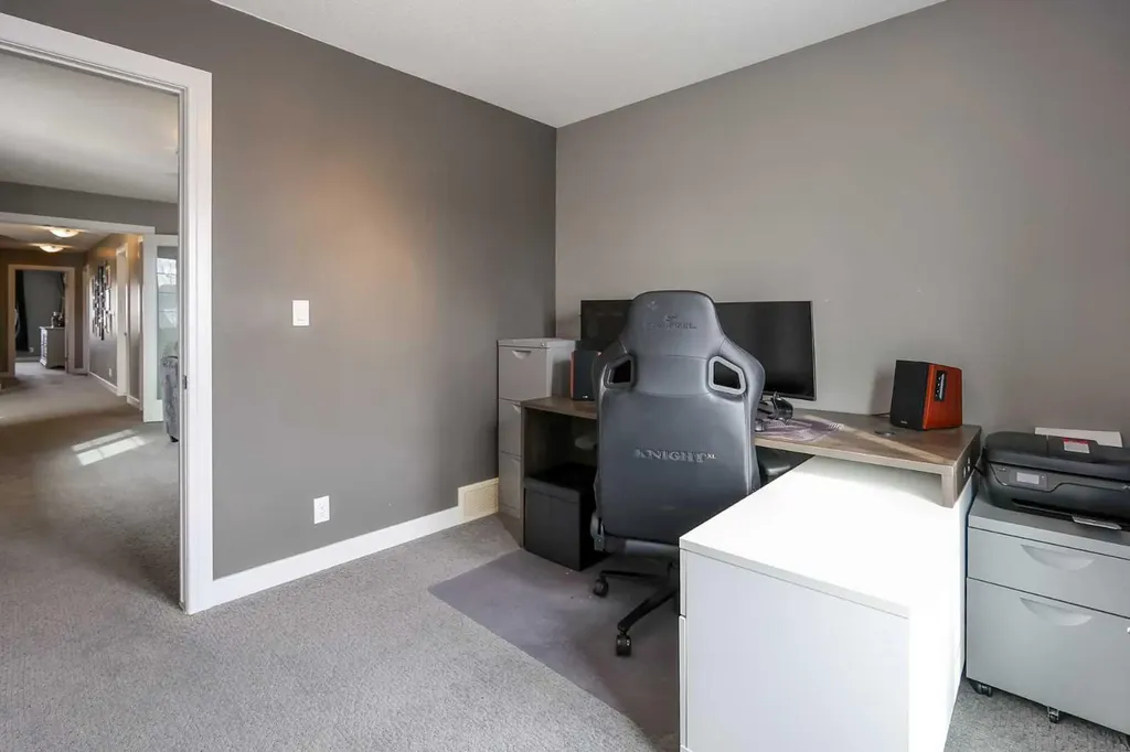 112 Eastpointe Drive Blackfalds AB T4M 0B1
