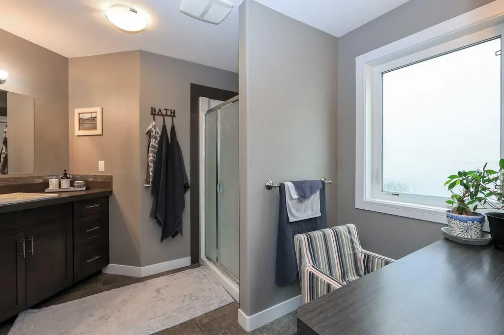 112 Eastpointe Drive Blackfalds AB T4M 0B1