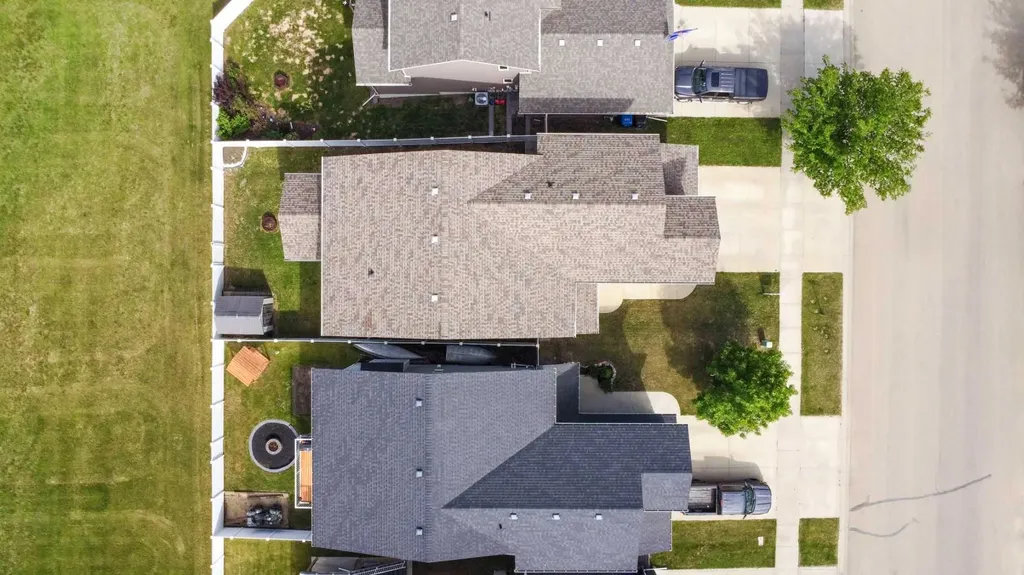 112 Eastpointe Drive Blackfalds AB T4M 0B1