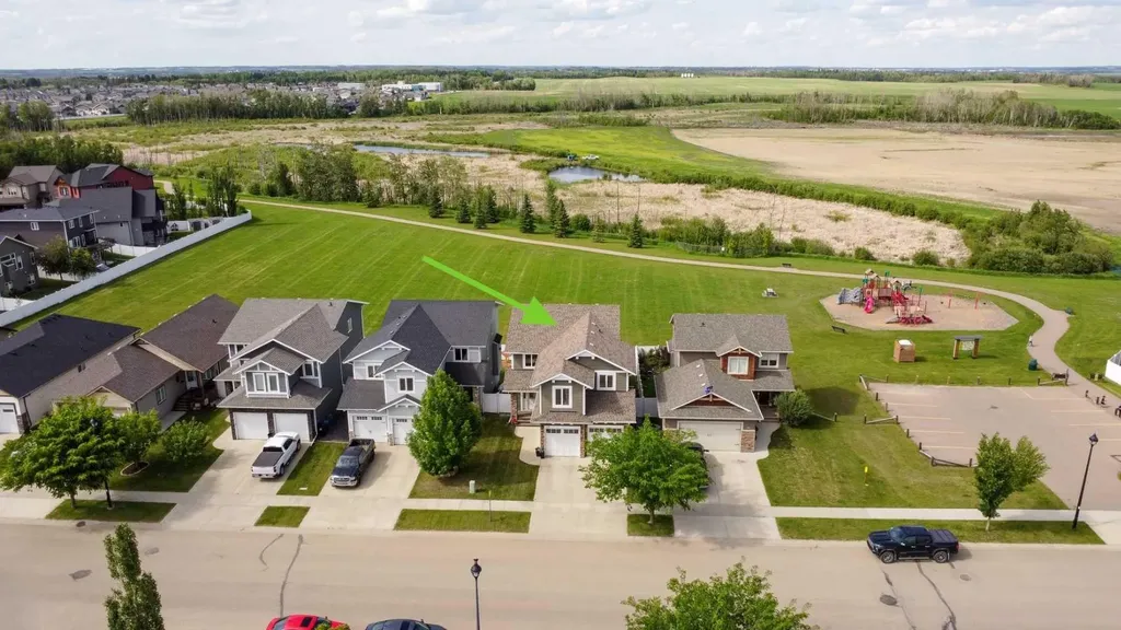 112 Eastpointe Drive Blackfalds AB T4M 0B1